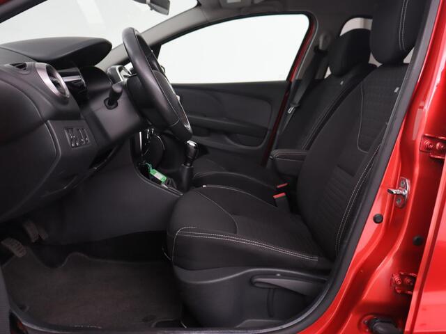 Renault CLIO 0.9 TCe Limited | Navigatie | Climate control | Parkeerhulp | Cruise control | Bluetooth | Getint glas