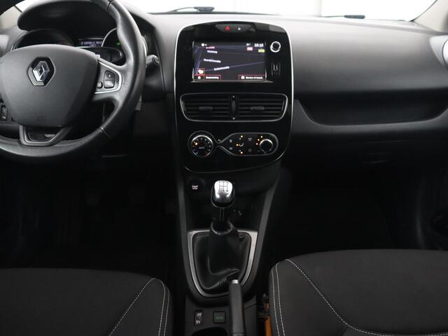 Renault CLIO 0.9 TCe Limited | Navigatie | Climate control | Parkeerhulp | Cruise control | Bluetooth | Getint glas