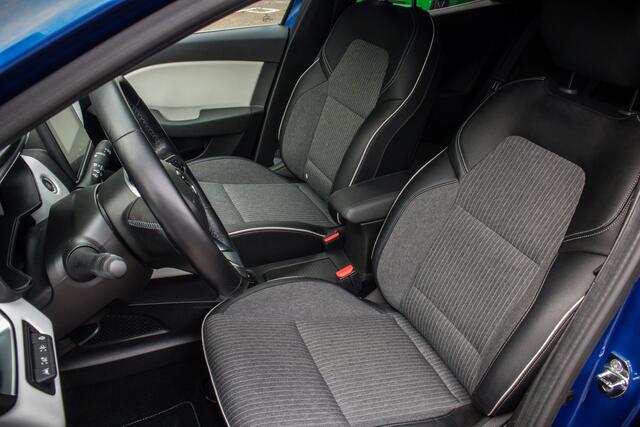 Renault CLIO E-Tech Hybrid 145 Techno | Fabrieksgarantie tot 08-2028 max. 100.000km |