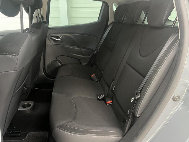 Renault CLIO 0.9 TCe Limited / Dealer Onderhouden / Climate Control / Cruise Control / Navigatie / Bluetooth /