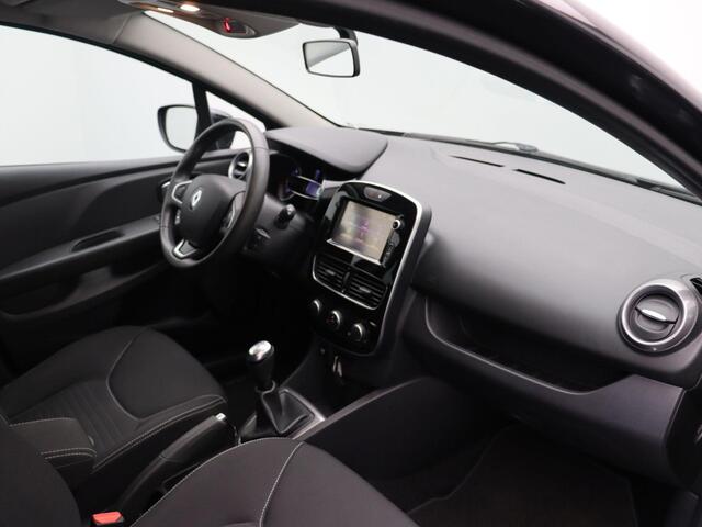 Renault CLIO 0.9 TCe Limited | Cruise control | Airco | Navigatie | Parkeersensoren achter |