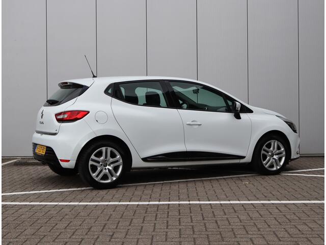 Renault CLIO 0.9 TCe Zen | Navigatie | Cruise control | Stoelverwarming | Airco