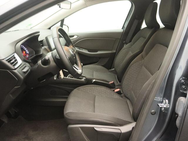 Renault CLIO TCe 100 Zen | EASY LINK met Apple CarPlayTM & Android AutoTM | Privacy Glass | Metaalkleur | LED PURE VISION koplampen | Lane Departure Warning met Lane Keep Assist | Parkeersensoren achter |