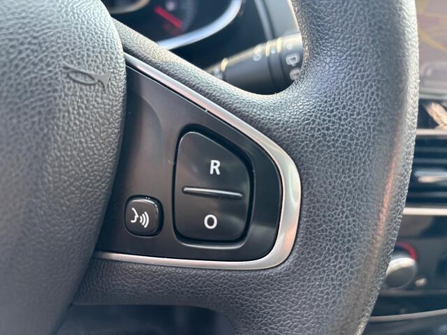 Renault CLIO 0.9 TCE NAVI AIRCO CRUISE CONTROL