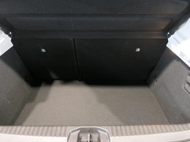 Renault CLIO 1.6 E-Tech Hybrid 145 Equilibre Automaat, Airco, Cruise, Apple/AndroidAuto, LED