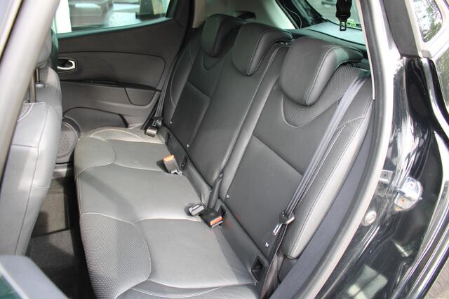 Renault CLIO 0.9 TCe Iconic Leer | Stoelverwarming | Navigatie