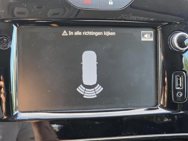Renault CLIO Estate 0.9 TCe Limited / 1e Eigenaar / Dealer Onderhouden / Navigatie / Apple Carplay / Android auto / Lichtmetalen Velgen / Parkeersensoren / Cruise Control /