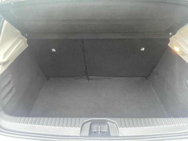 Renault CLIO 1.0 TCe Zen | Trekhaak | Climate control | Apple Carplay / Android auto |