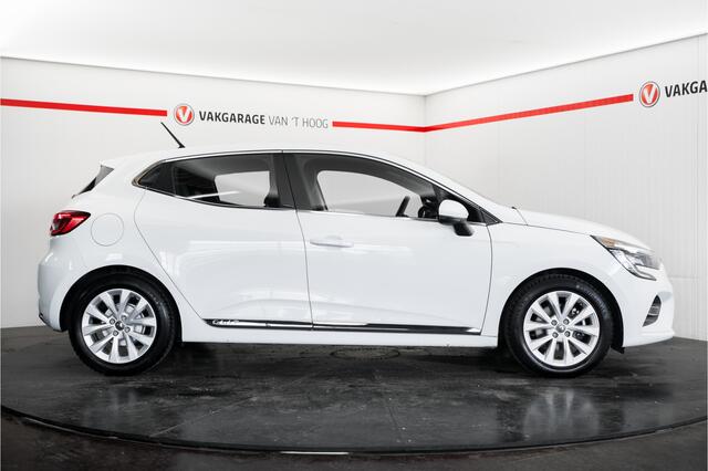 Renault CLIO 1.6 E-Tech Hybrid 140 Intens