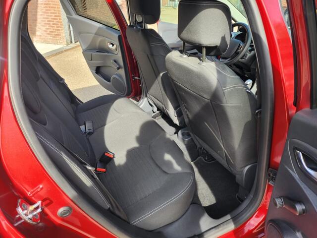 Renault CLIO RENAULT CLIO ESTATE 0.9 TCE LIMITED