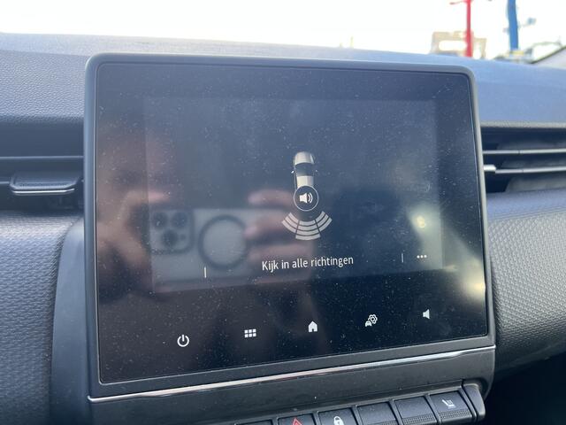 Renault CLIO 1.0 TCe / Automaat / Stoelverw. / Lage KM! / Applecarplay - Androidauto /