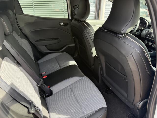 Renault CLIO 1.0 TCe 90 GPF techno | Pack Winter | weinig km's | tijdelijk gratis Top Afleverpakket twv Eur 695