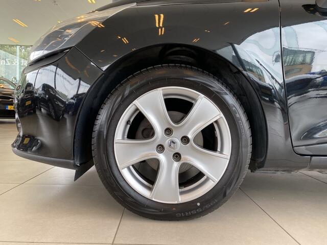 Renault CLIO Estate 0.9 TCe Dynamic,Navigatie,Achteruitrijcamera,Bluetooth met Spraakbediening,Keyless,Climate&Cruisecontrol,Ipod Usb Aansluiting,16 Inch Lmv