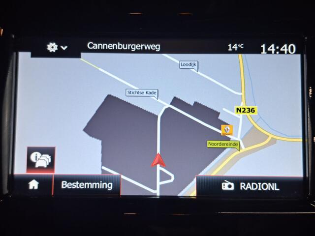 Renault CLIO Estate 0.9 TCe Limited + NAVI