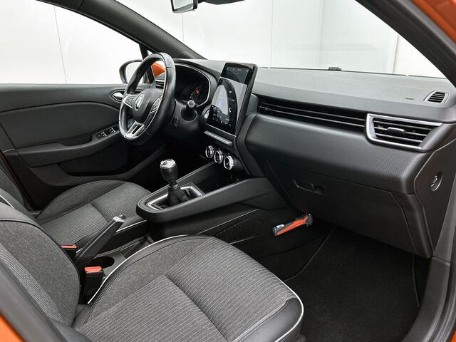 Renault CLIO 1.0 TCe Intens Bose, Camera, Carplay