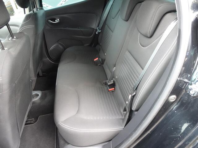 Renault CLIO 0.9 TCe 5-Drs Limited