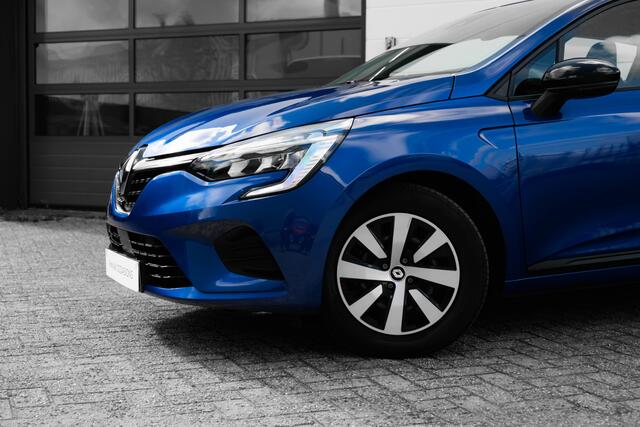 Renault CLIO 1.0 TCe 90 Equilibre | spiegels automatisch inklapbaar | parkeersensoren achter | ECC | | incl. Bovag rijklaarpakket met 12 maanden garantie |