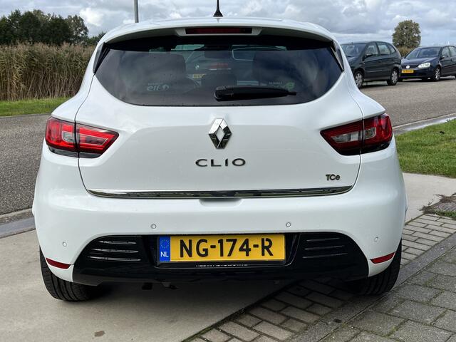Renault CLIO 0.9 TCe Limited / Airco / Navi / Parkeersensoren. Achter / Bluetooth / Cruise / 16'' LMV /