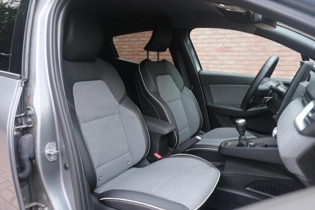 Renault CLIO 1.0 TCe 90pk Techno | Navi | App Connect | Climate | Cruise | Camera | Keyless | PDC