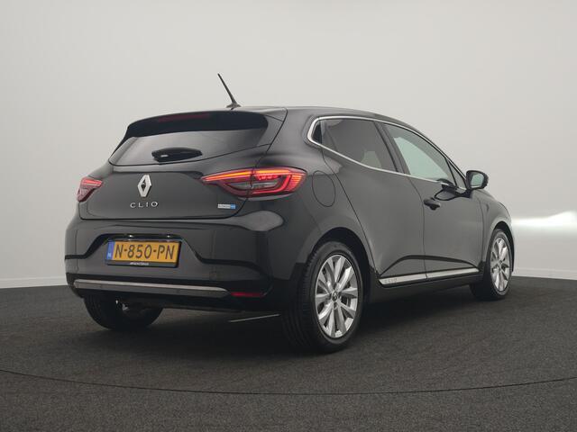 Renault CLIO 1.6 E-Tech Hybrid 140 Intens - RIJKLAARPRIJS - Stoel- en Stuurverwarming - 360-graden Camera - Dealeronderhouden