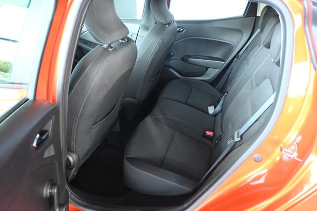 Renault CLIO 1.6 E-Tech Hybrid 140 Zen Automaat Clima Navigatie LED Rijklaarprijs Inruil Mogelijk!