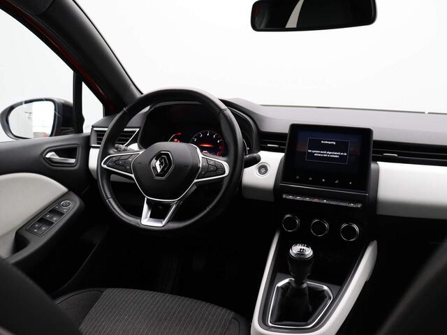 Renault CLIO 1.0 TCe 90 Techno | Stoel- stuurverwarming | Achteruitrijcamera | Parkeersensoren achter | Apple Carplay / Android Auto |