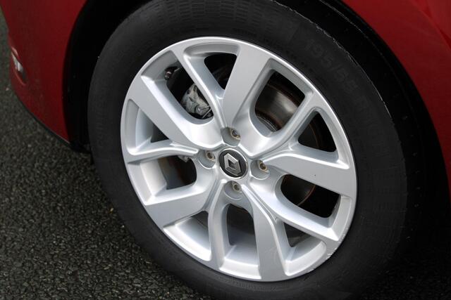 Renault CLIO 0.9 TCe Limited | NAVIGATIE | PARKEERSENSOREN | AIRCONDITIONING | CRUISE CONTROL | APPLE CARPLAY