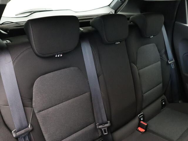 Renault CLIO TCe 90pk Equilibre | Navigatie | Apple Carplay & Android Auto | Airco | Lichtmetalen velgen |