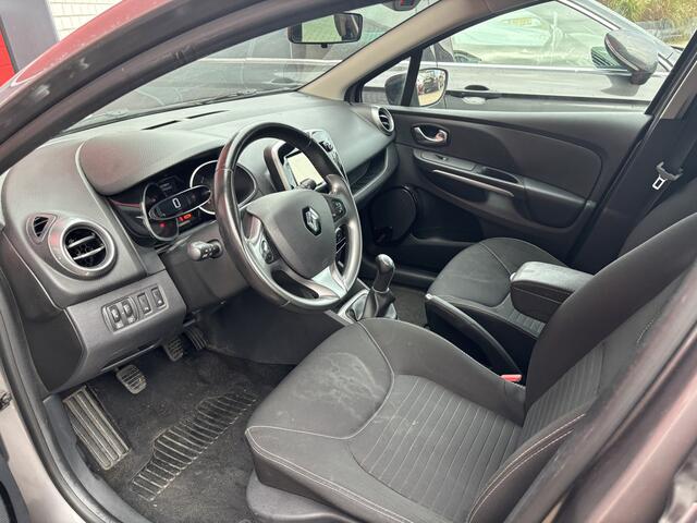 Renault CLIO Estate 0.9 TCe Limited NAVI / AIRCO / PDC / BLUETOOTH / CRUISE / NL-AUTO