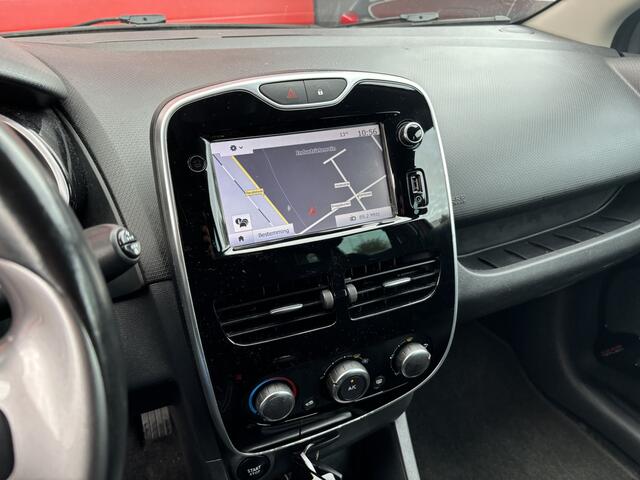 Renault CLIO Estate 0.9 TCe Limited NAVI / AIRCO / PDC / BLUETOOTH / CRUISE / NL-AUTO