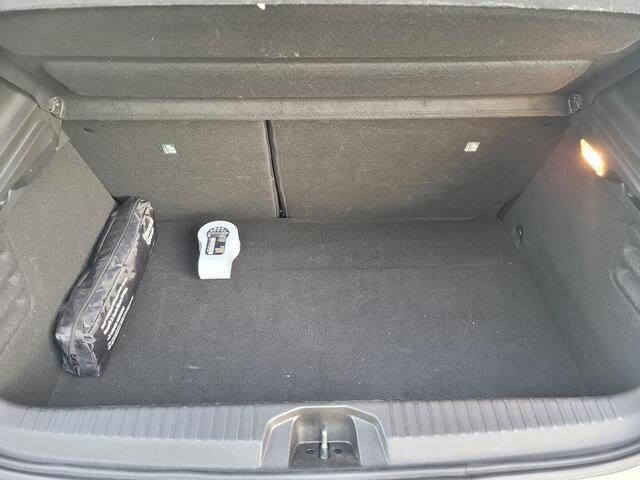 Renault CLIO 1.6 E-Tech Full Hybrid 145 techno | Automaat | 360' Camera | Navigatie