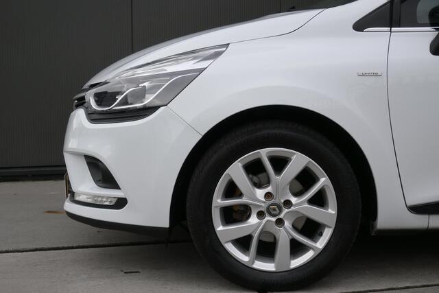 Renault CLIO Estate TCe 90 Limited | NAVI | CRUISE CONTROL | AIRCO | PDC | LMV