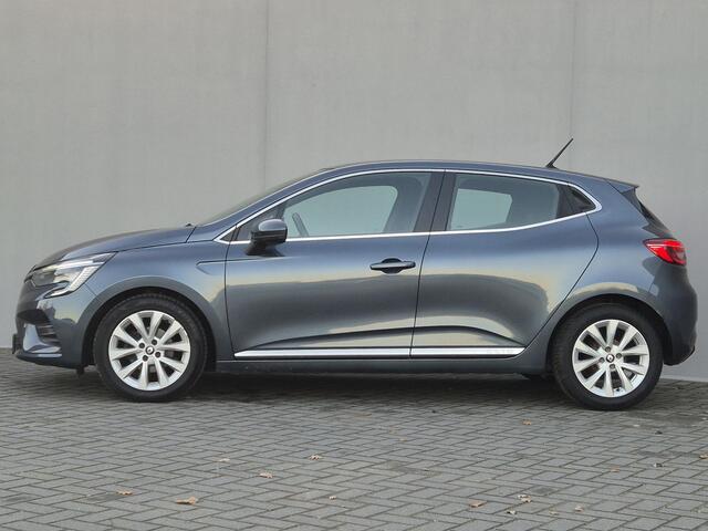 Renault CLIO 1.0 TCe Intens Handgeschakeld / Allseason banden / Pack winter / Pack Easy Link / Apple Carplay Android Auto / Stuur-, en Stoel verwarming / Cruise control / Navigatie / Keyless Entry/Start / Draadloze telefoon lader /