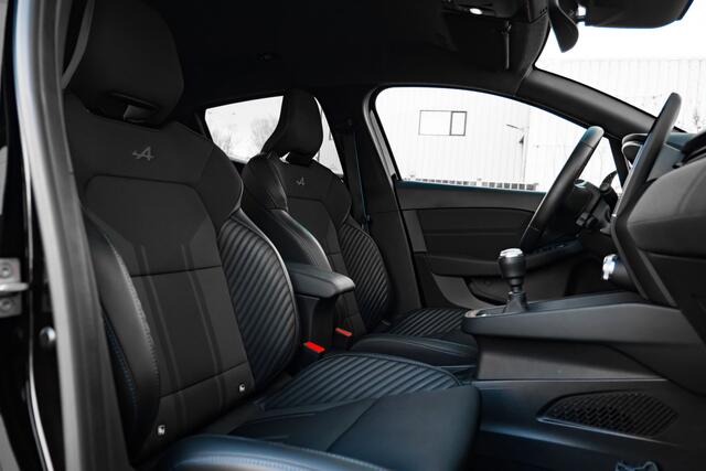 Renault CLIO 1.0 TCe 90 PK GPF esprit Alpine | Stoel en stuurverwarming | Groot scherm | Camera achter | Bose geluid | | incl. Bovag rijklaarpakket met 12 maanden garantie |