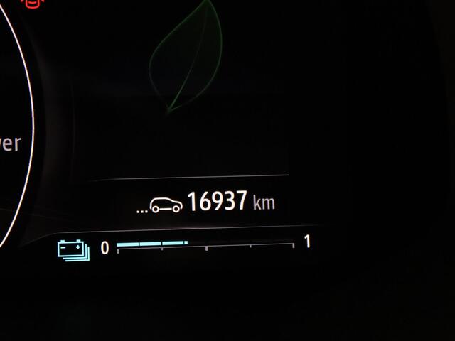 Renault CLIO 145pk E-Tech Full Hybrid esprit Alpine Automaat Camera | Adapt. Cruise | Navi | Parkeersens. v+a | Stoel-/stuurverw.