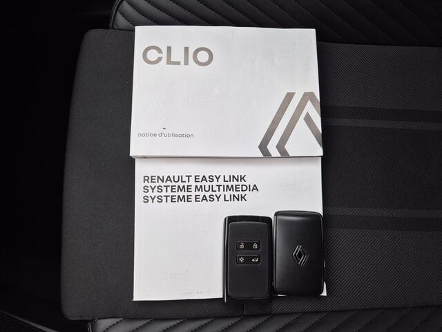 Renault CLIO 1.0 TCe 90 GPF esprit Alpine / Pack Premium Sound BOSE / Apple Carplay Android Auto / Adaptief CC / Keyless Entry/Start / Climate control / Achteruitrijcamera / Bose Audio Systeem / Lichtmetalen wielen 17" /