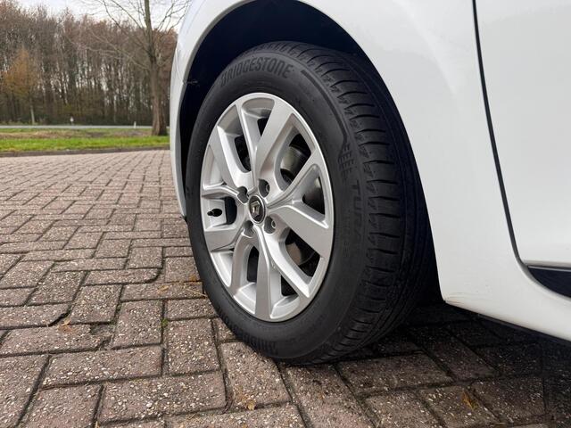 Renault CLIO 0.9 TCe Limited