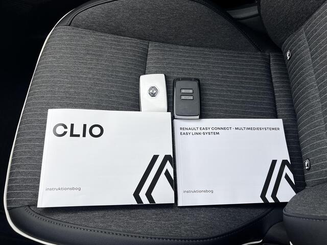 Renault CLIO 1.0 TCe 90 Techno / Navigatie / Stuur- en stoelverwarming / Apple Carplay Android / 16" LM wielen + All Season banden /