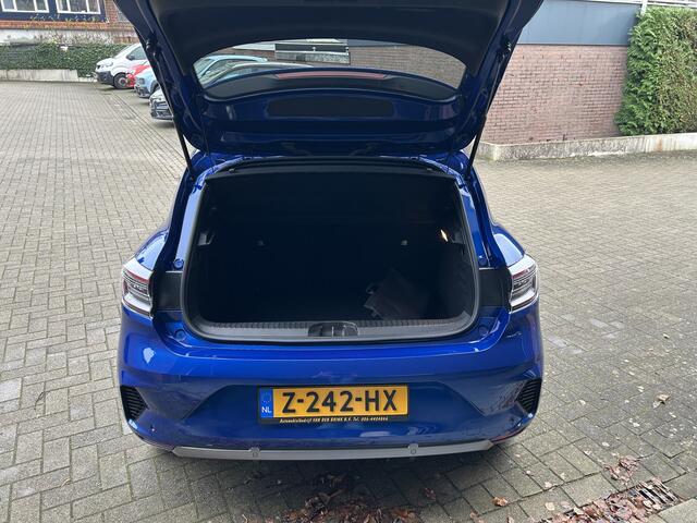 Renault CLIO 1.6 E-Tech Full Hybrid 145 esprit Alpine/Bose/360 Camera/Pack winter/All season