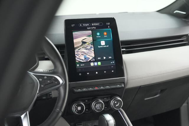 Renault CLIO TCe 130 EDC Initiale Paris | Pack Winter | Camera | BOSE Audio | Dodehoekdetectie