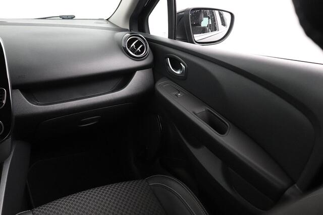 Renault CLIO TCe 90 Intens | LED | Carplay & Android Auto| Climate Control |