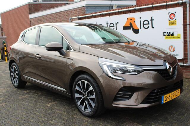 Renault CLIO 1.3i TCe 130 pk EDC AUTOMAAT Intens met o.a. 360 camera/parkeerass. e.t.c.