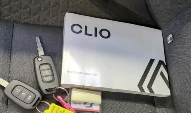 Renault CLIO 1.0 TCe 92PK 5drs. Equilibre / Navigatie / Airco / Cruis-control / Radio multimedia / 6Versn./