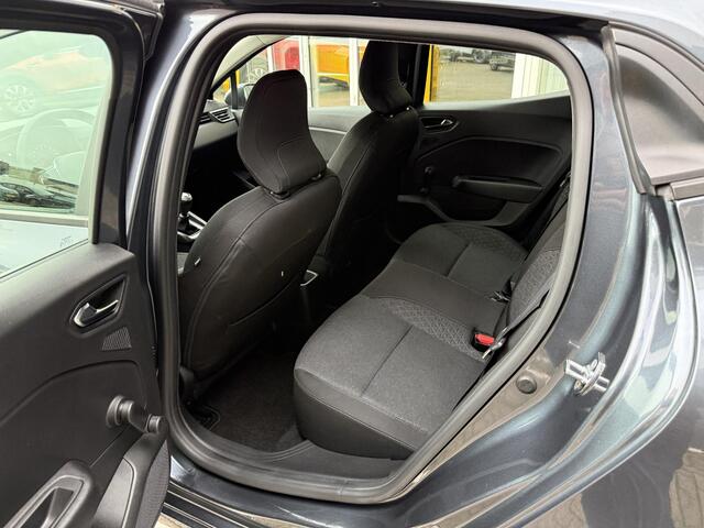 Renault CLIO 1.0 TCe Zen Comfort | Navigatie | Climate Control | Key-less | DAB | Parkeersensoren | Cruise Control | LED |