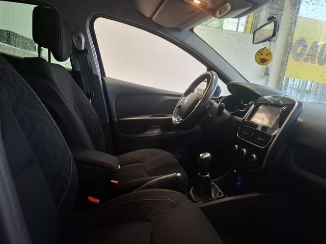 Renault CLIO 0.9 TCe Limited Navi/Led/Cruise/Airco ?