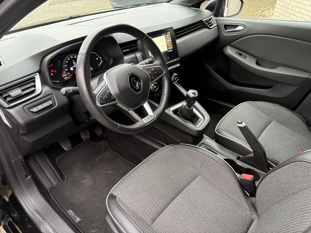 Renault CLIO 1.0 TCe Intens 90 pk Navigatie