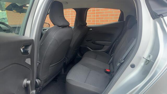 Renault CLIO 1.6 E-Tech Hybride 140 Zen Navigatie Full led Carplay