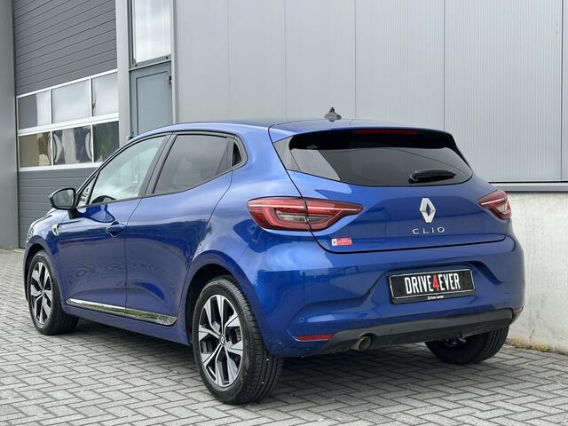 Renault CLIO 1.0 TCe LIMITED 2022 NAVI PDC AIRCO SPORTVELGEN ELEK PAKKET