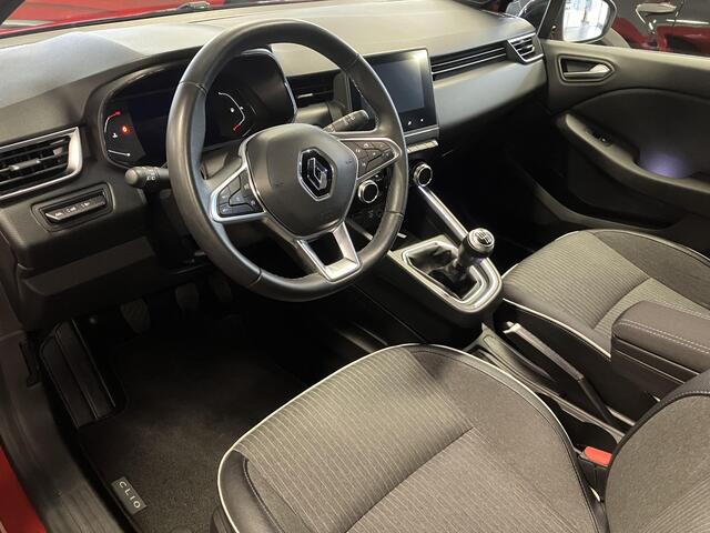 Renault CLIO TCe 90 Intens * PDC / CAMERA *