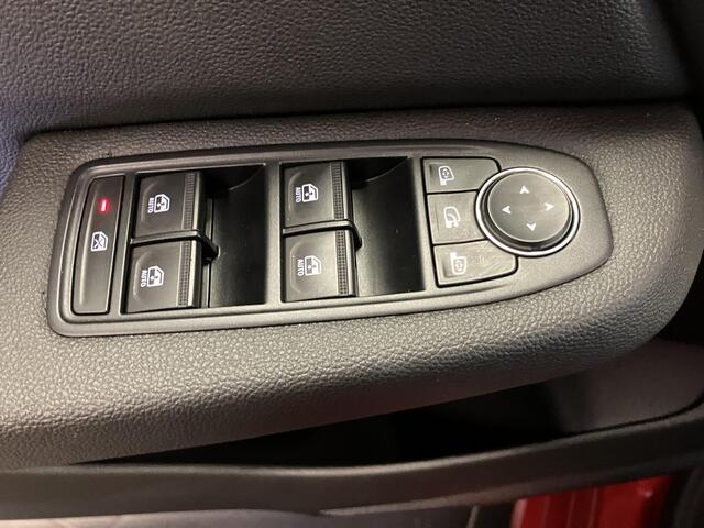 Renault CLIO TCe 90 Intens * PDC / CAMERA *